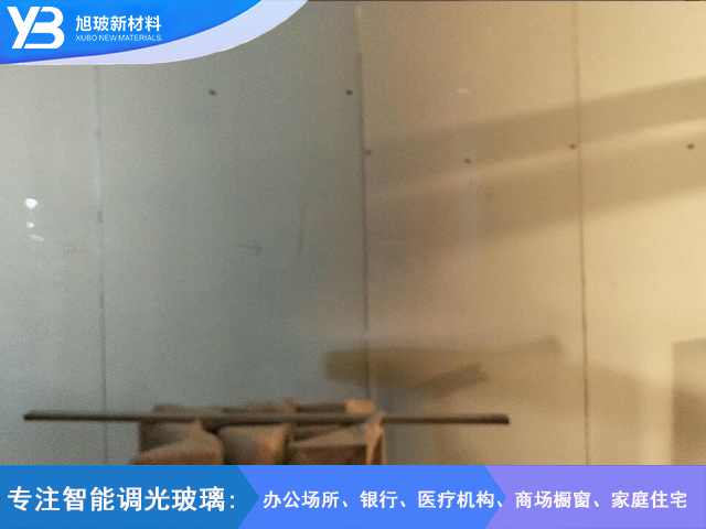 大厦弯钢调光玻璃