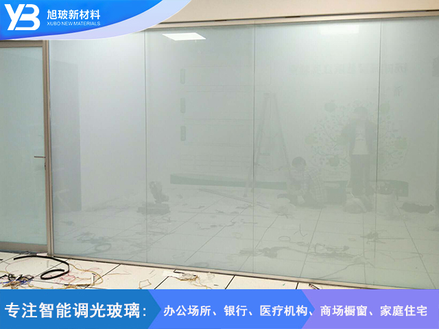 阳明新城二号门（江浦路1188号）有框地弹簧门调光玻璃