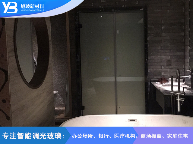 铰链淋浴房